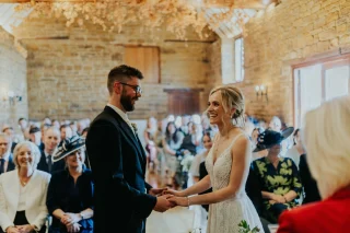 🌸 A stunning Spring day for the gorgeous Liv & Harry back in April 🌸
📷 @jamesmerrickphotography
👗 @silversixpencebrides, @bylillianwest
🌷@hibiscusfloral
💄 @frweddings
🎷 @domplayssax
🎶 @roblawesentertainments
🍴 @rossandrossevents